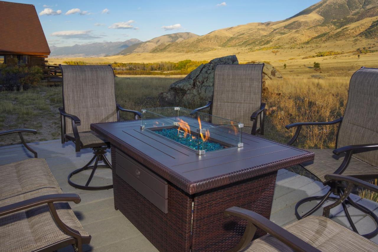 Yellowstone Lodge With Game Room And Panoramic Views Emigrant Luaran gambar